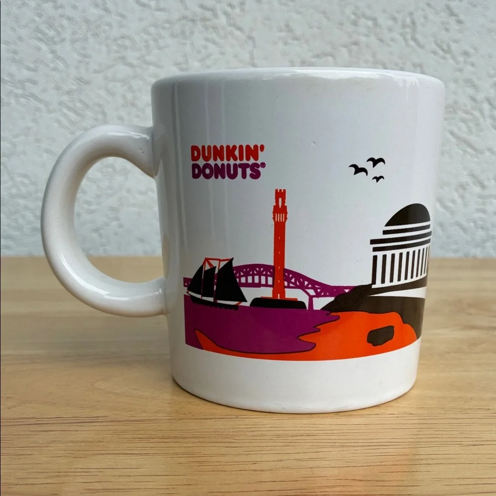 Dunkin’ Donuts Massachusetts mug 2012. - Picture 4 of 9